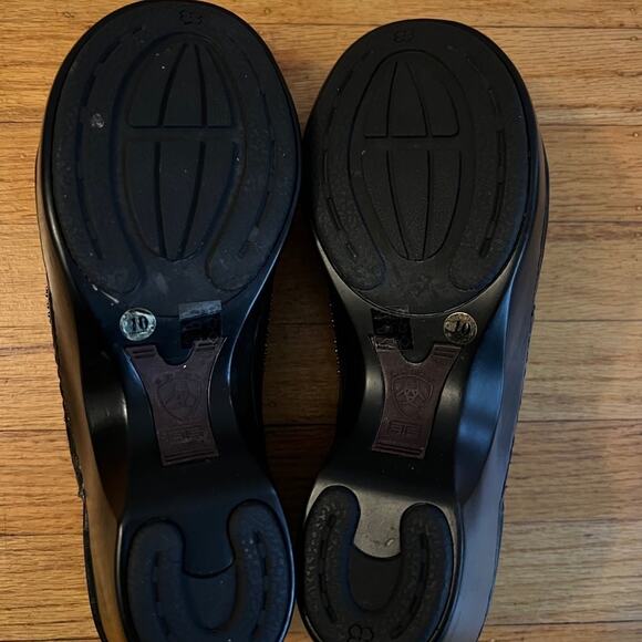 Ariat Women's Black Studded Western Slip On Clogs Comfort Shoe Leather Career - Picture 5 of 5